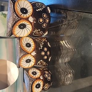 Owl figurines